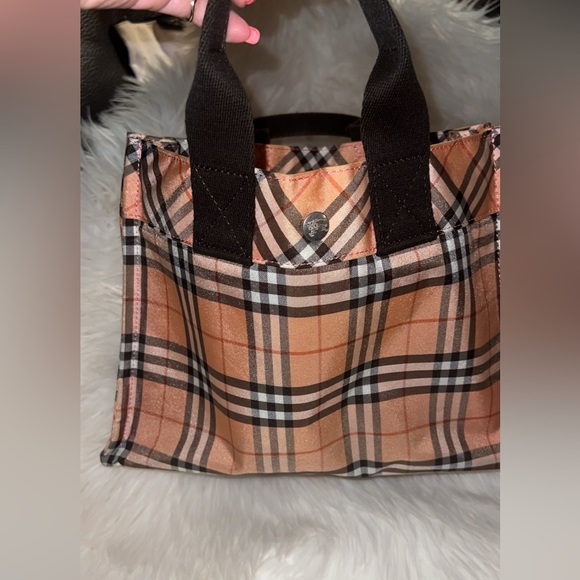 Blueberry Pink tote - Rare! Code: BT621-082. Great condition - Picture 3 of 6